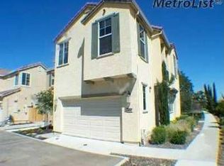 4816 Ocean Ln, Elk Grove, CA 95757