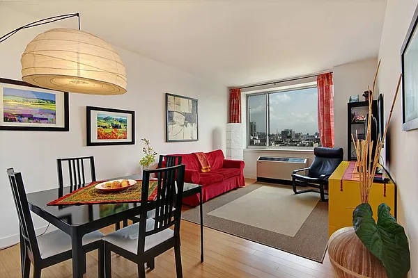 Rented by Corcoran | media 13