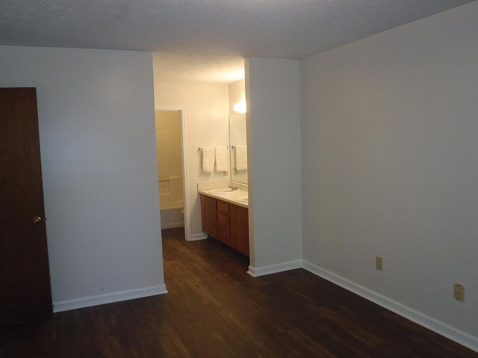 Master bedroom bathroom.