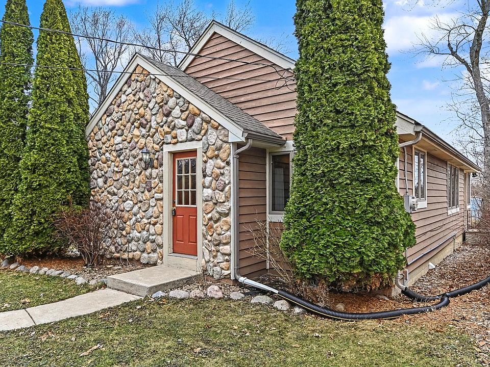 1st image of 7307 West View DRIVE