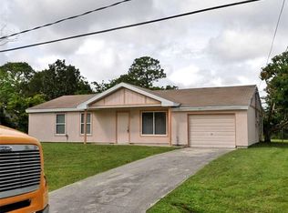349 SE Thanksgiving Ave, Port Saint Lucie, FL 34984