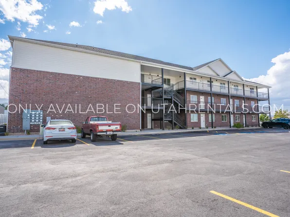 450 W Main St, Santaquin, UT 84655