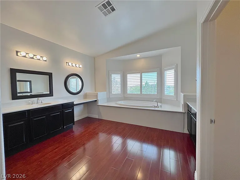 4608 Bear Island Ct — Photo 22