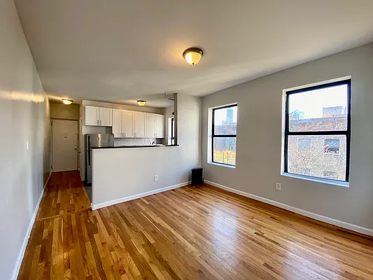 Rented by Compass | media 13