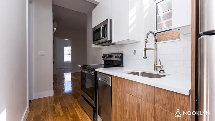 Rented by Nooklyn NYC LLC | media 15