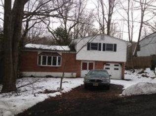 13 Council Crest Rd, Sloatsburg, NY 10974