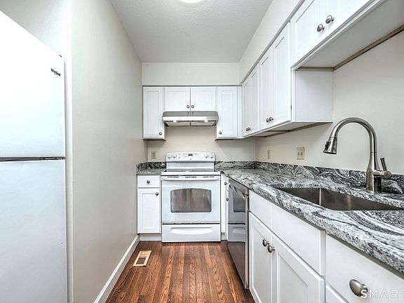5th image of 1423 Quinnipiac Avenue #302