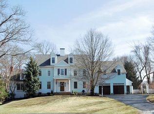 15 Carbone Ln, Cohasset, MA 02025