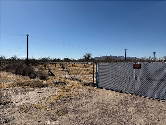 3rd image of 41854 Silver Valley Rd