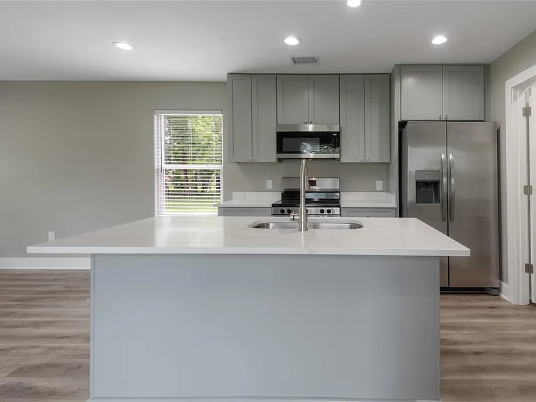 140 N Shady Oaks Dr — Photo 6