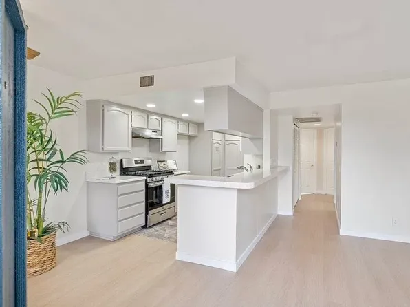 6055 Estelle St APT 7, San Diego, CA 92115