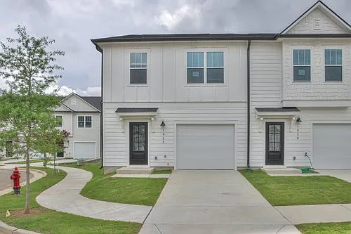 1801 Townhomes — Photo 38