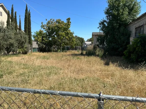1120 E Sonora St, Stockton, CA 95205