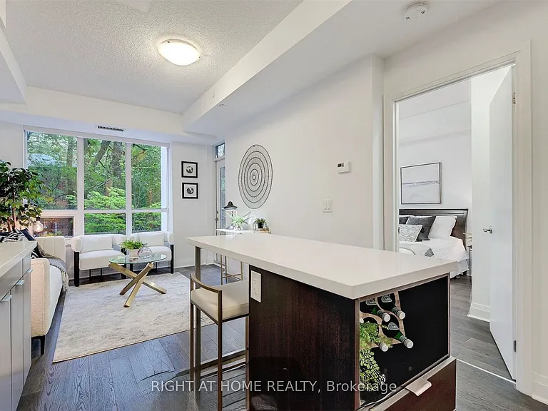 399 Spring Garden Ave #228 — Photo 12