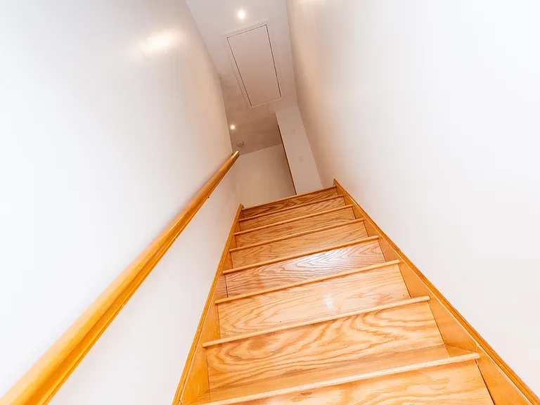 40 Rosewood Dr #40 — Photo 25