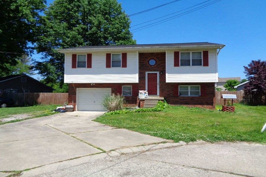 1st image of 119 Valley Bnd