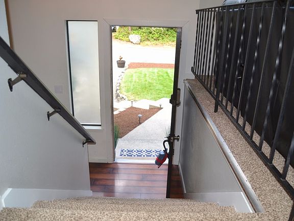 3rd image of 11402 41st Avenue Ct NW