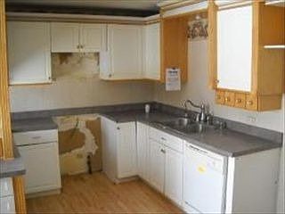 2nd image of 102 N Brookshore Dr