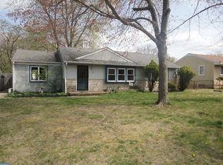 40 Charles St, Deptford, NJ 08096