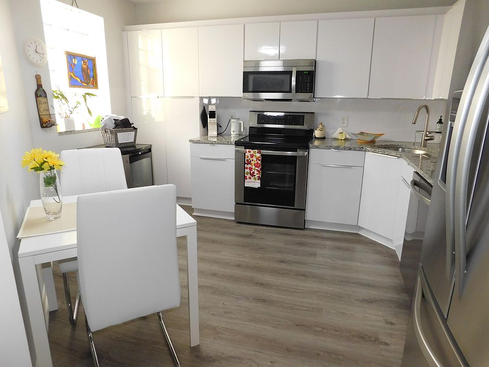 1st image of 5099 Splendido Ct APT Q