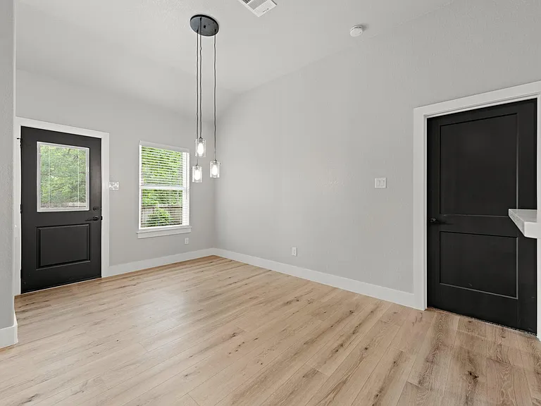 169 Forest Heights Ln — Photo 11