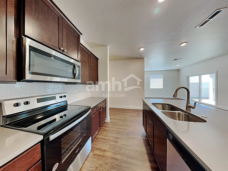 5114 W White Ash Ct — Photo 3