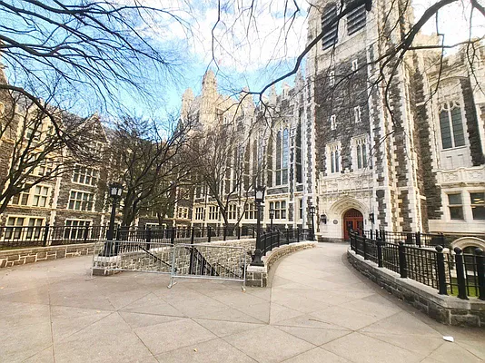 Rented by Bohemia Realty Group | media 34