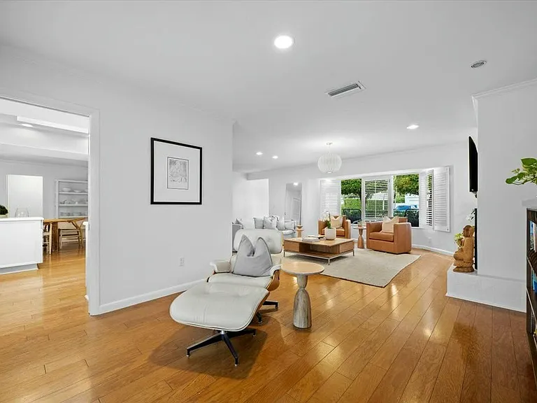 232 Cove Pl — Photo 14