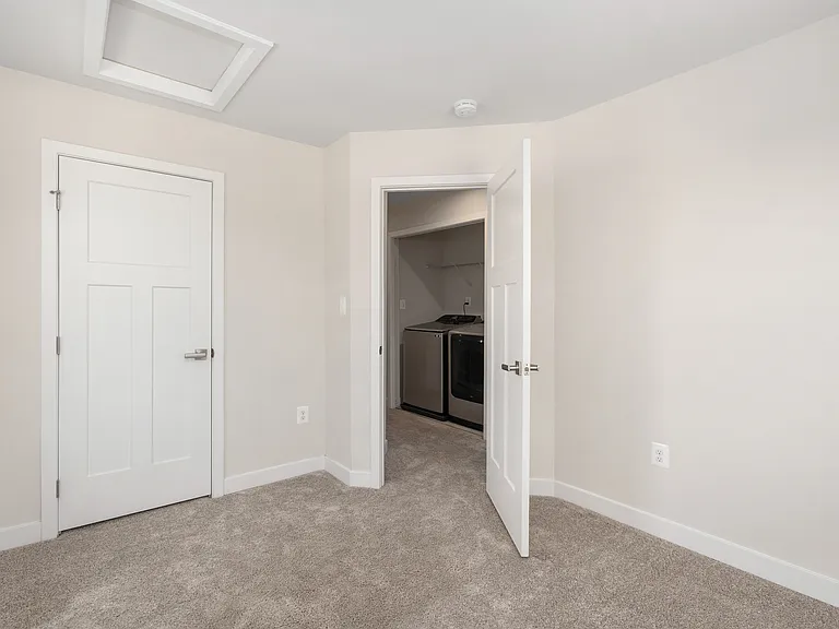 1000 Alum Spring Rd — Photo 14