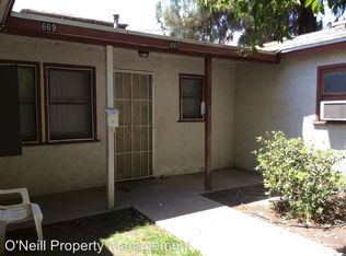 667 W 17th St, San Bernardino, CA 92405