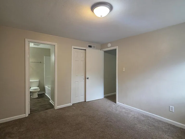 1571 Blanton Ave SE #3 — Photo 9