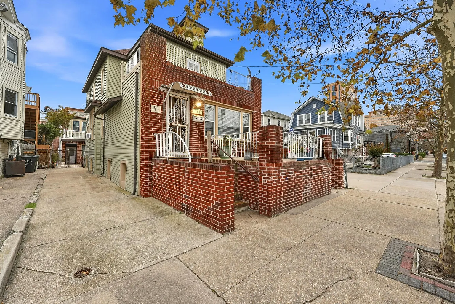 101 N Brighton Ave photo 1
