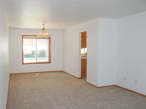 5th image of 10200 NE 27th Ave