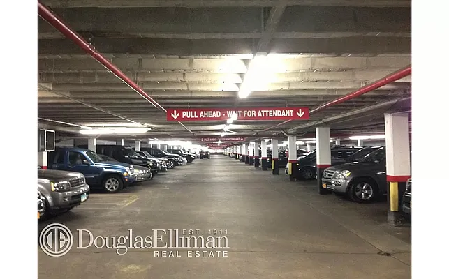 Rented by Douglas Elliman | media 19