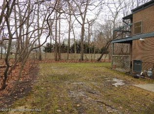 5 Northrup Dr, Brick, NJ 08724