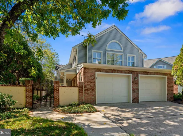 9 Cromwell Ct, Princeton, NJ 08540