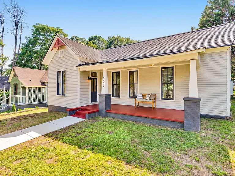 5409 Saint Elmo Ave — Photo 29