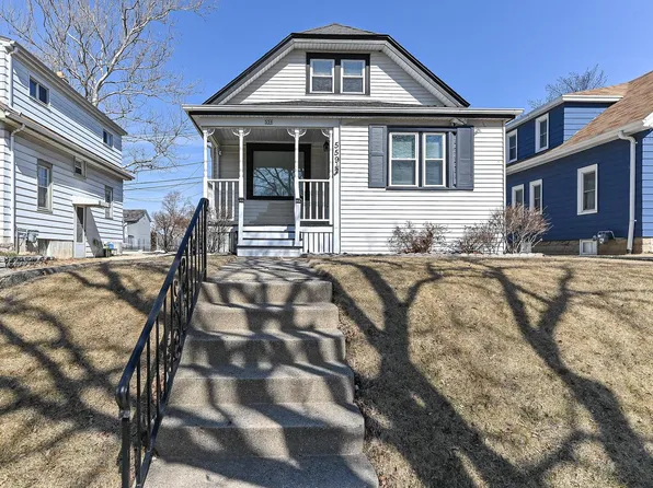 559 South Oak Park COURT, Milwaukee, WI 53214