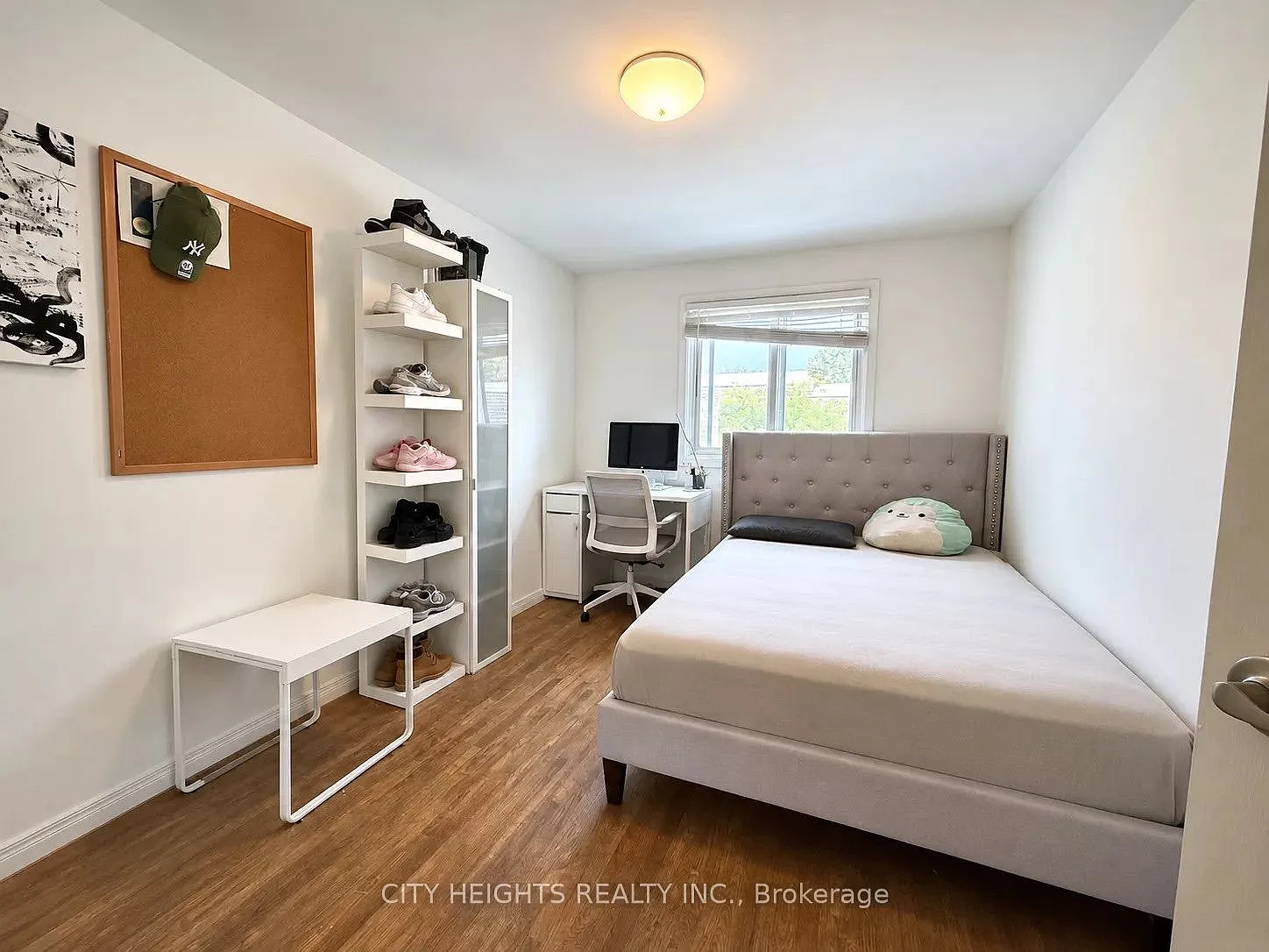 3 bed, $3,550 — Photo 2