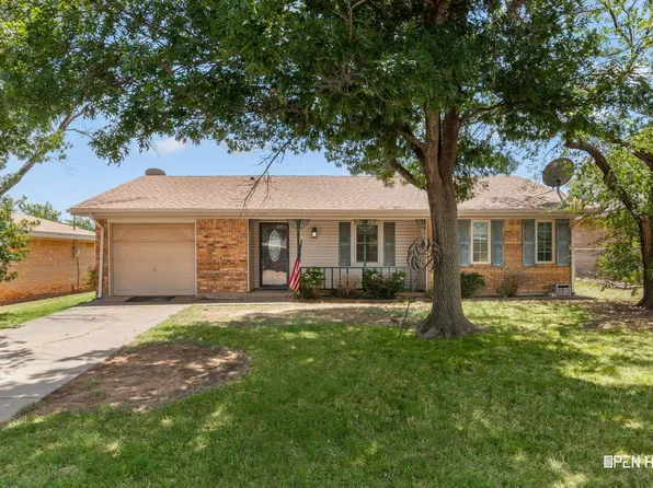 1311 Mockingbird St, Iowa Park, TX 76367