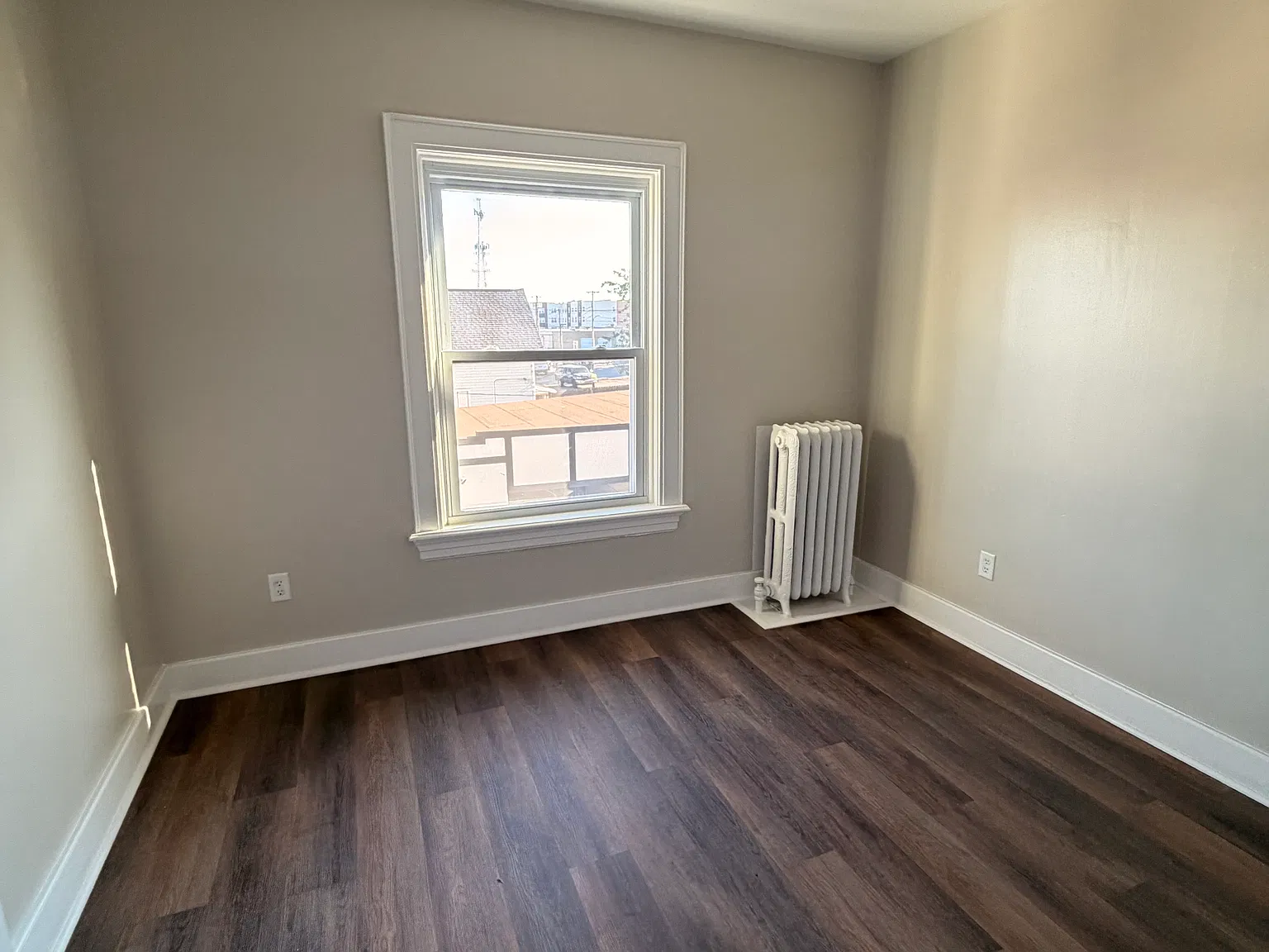 2 bed, 1100 sqft, $1,150 — Photo 4