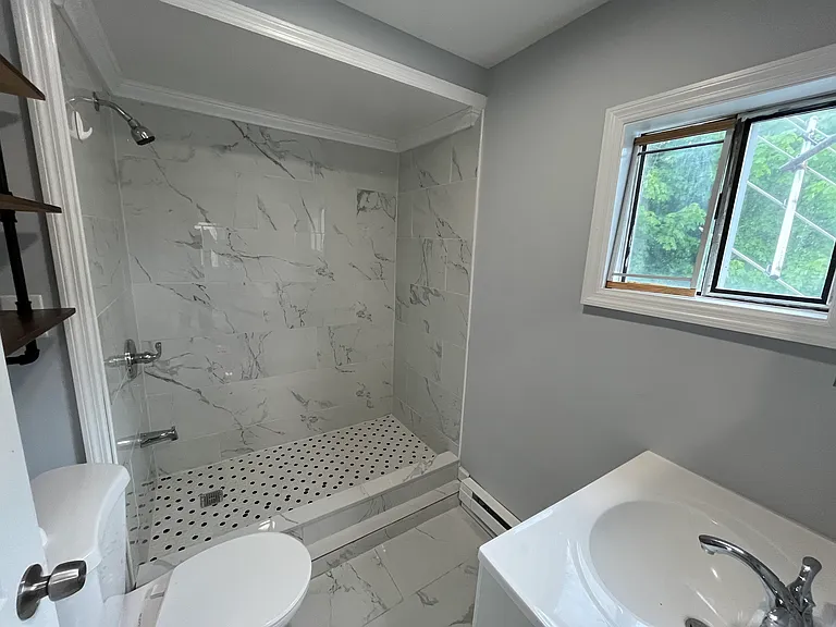 674 5th Ave #2 — Photo 3