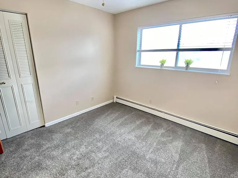 Urban Green Apartments - Urbandale — Photo 4