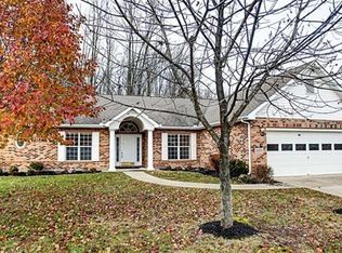 1607 Primrose Ln, Fairborn, OH 45324
