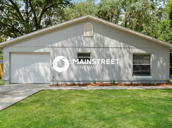 910 Kentucky Blvd, Eustis, FL 32726