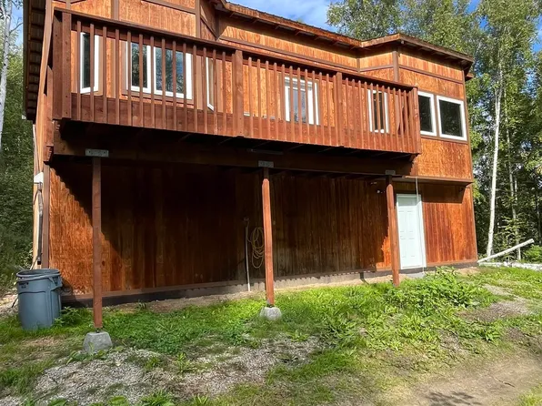 2476 Reschaven Dr, Fairbanks, AK 99709