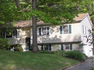 38 Logwood Cir, Essex Jct, VT 05452