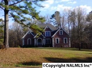 1155 Perkins Wood Rd, Hartselle, AL 35640