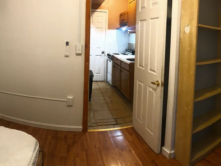 4207 Market St — Photo 4