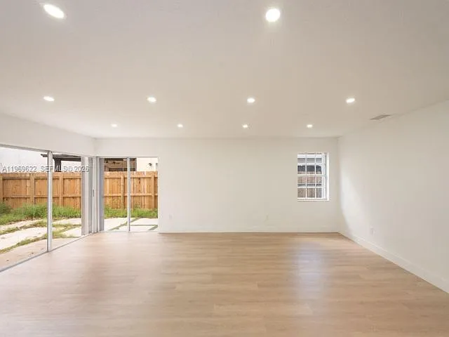13912 SW 103rd Ln — Photo 14